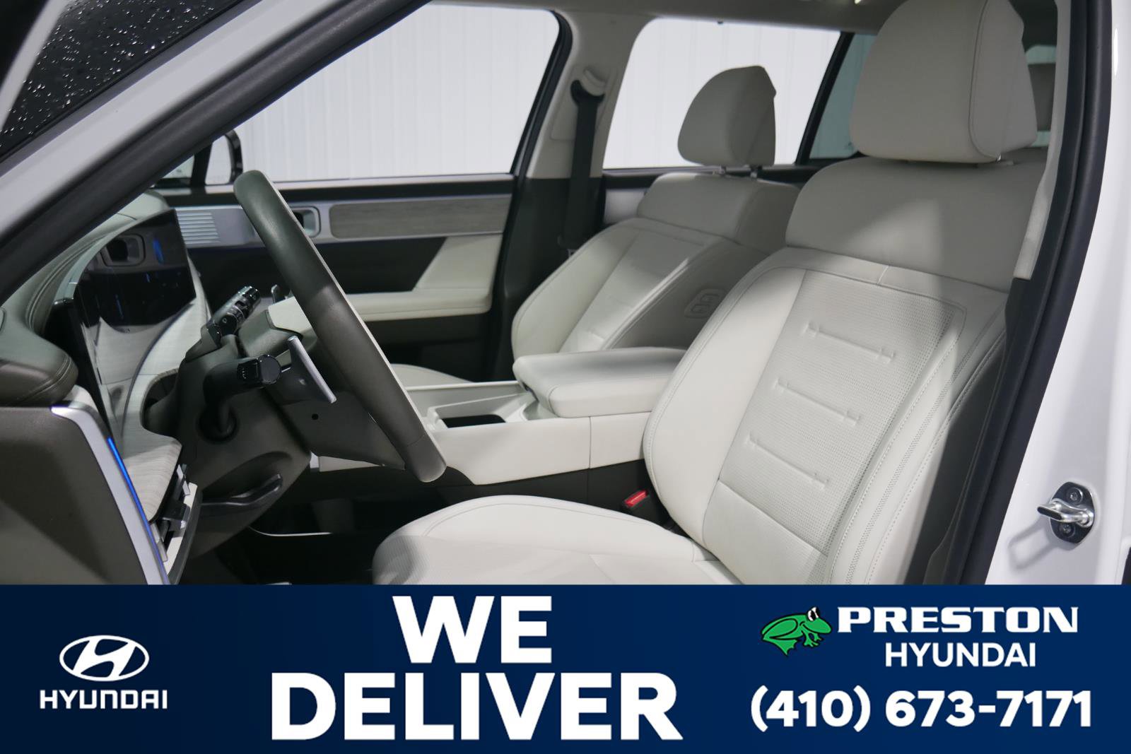 Used 2025 Hyundai Santa Fe Calligraphy image 10