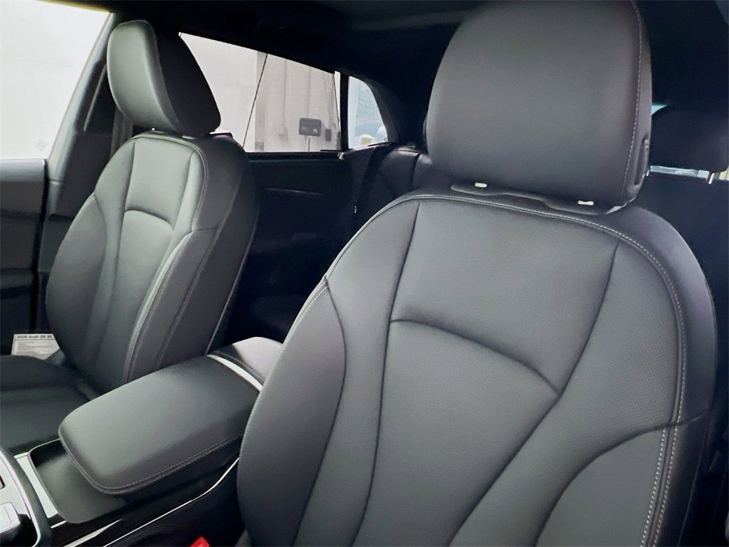 New 2026 Audi Q8 Premium Plus image 11