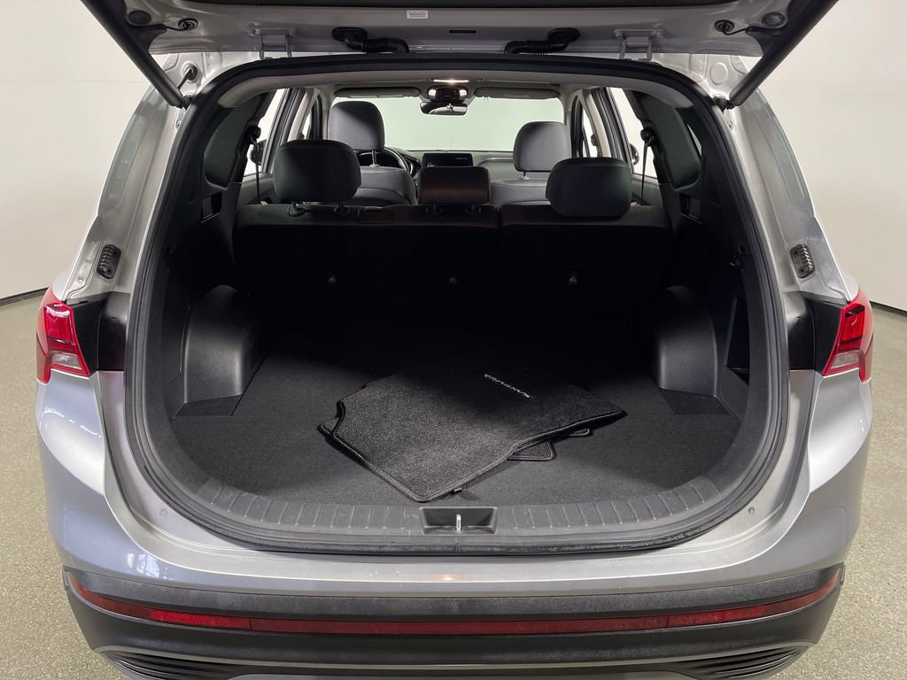 Certified 2023 Hyundai Santa Fe SEL image 11