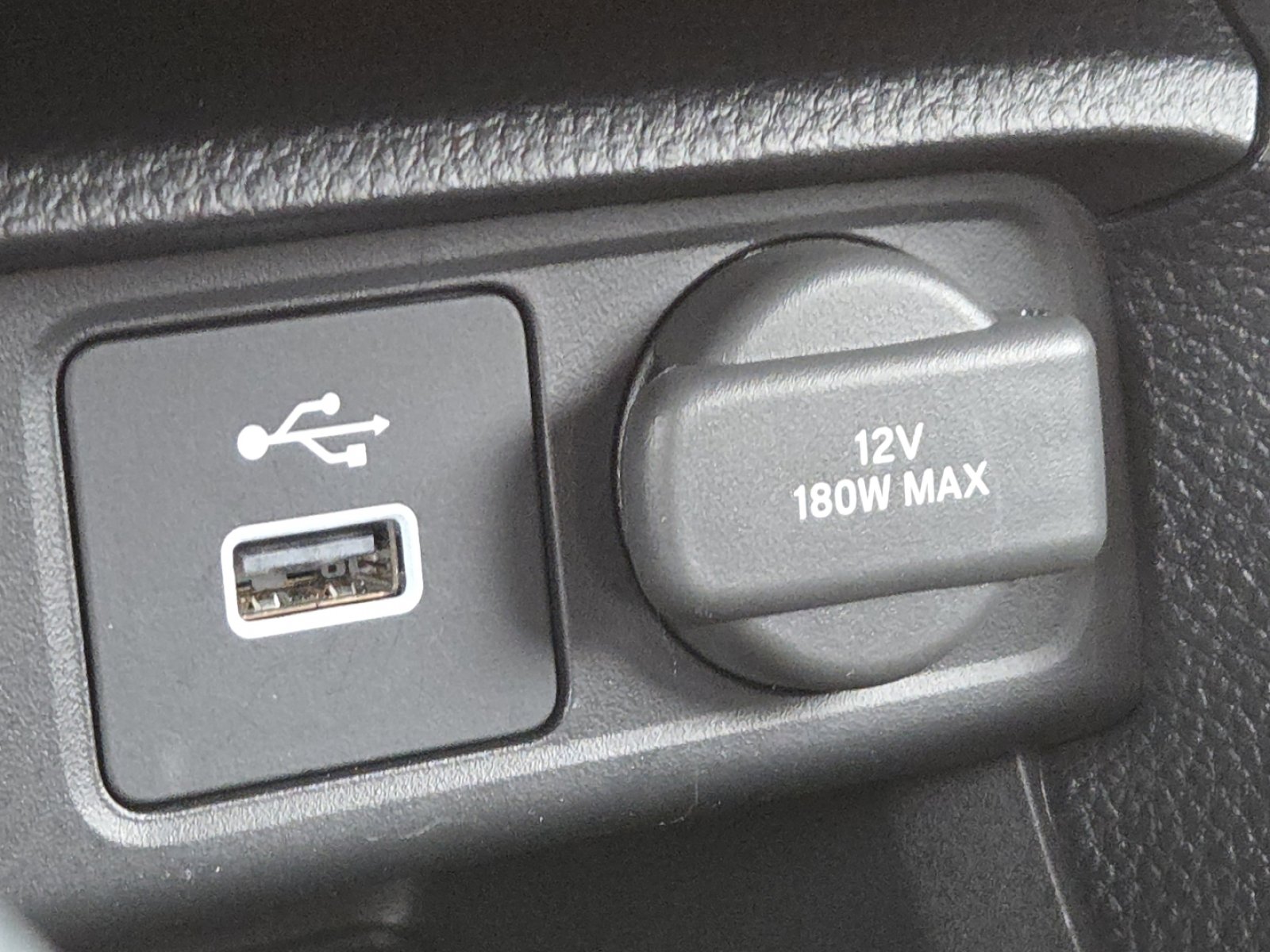 Used 2024 Honda Civic Sport image 9