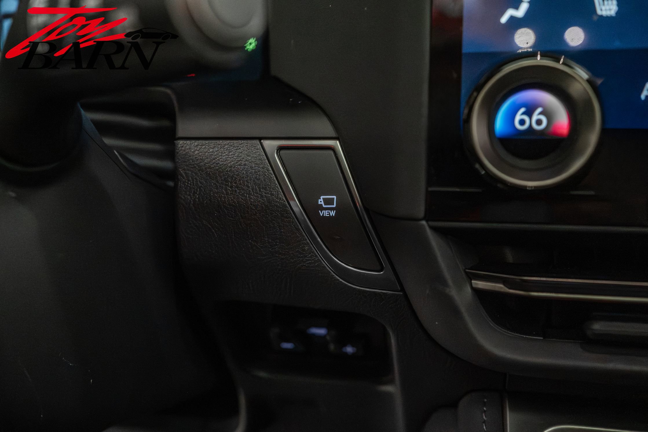 Used 2024 Lexus GX 550 image 36