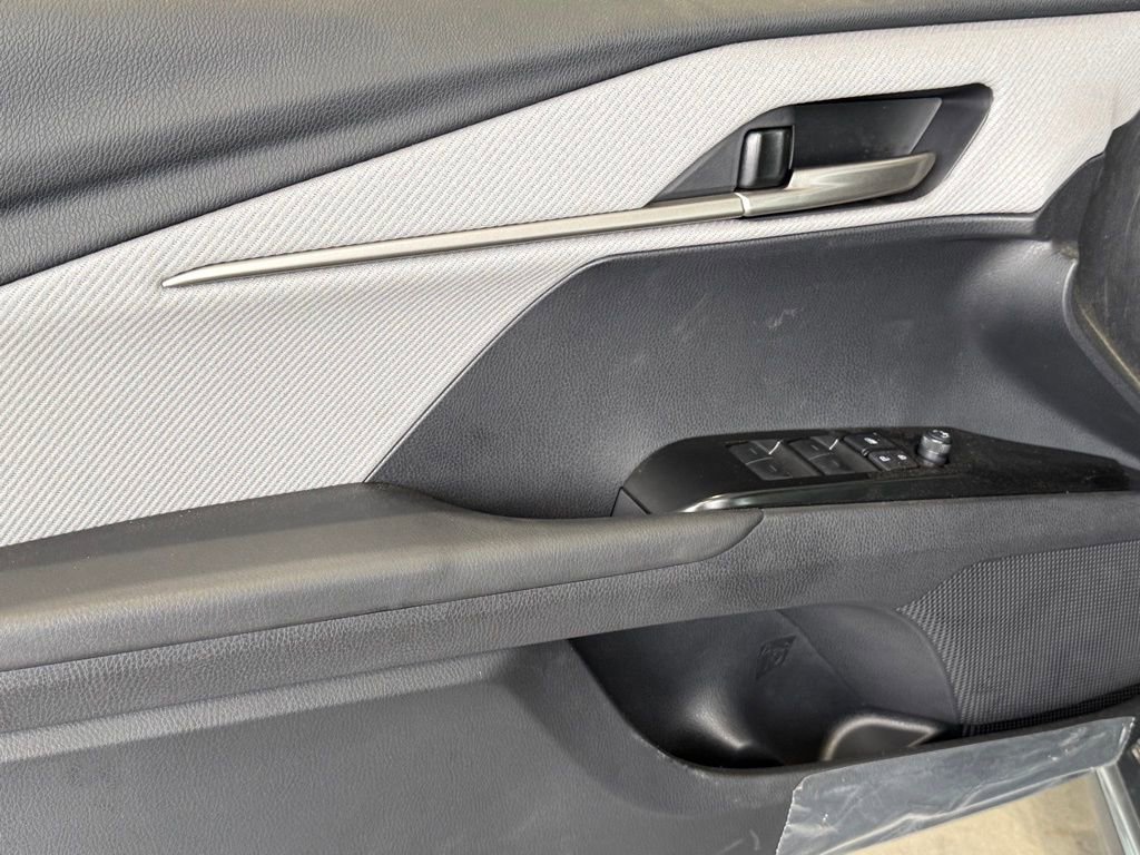 Certified 2026 Toyota Camry SE FWD image 19