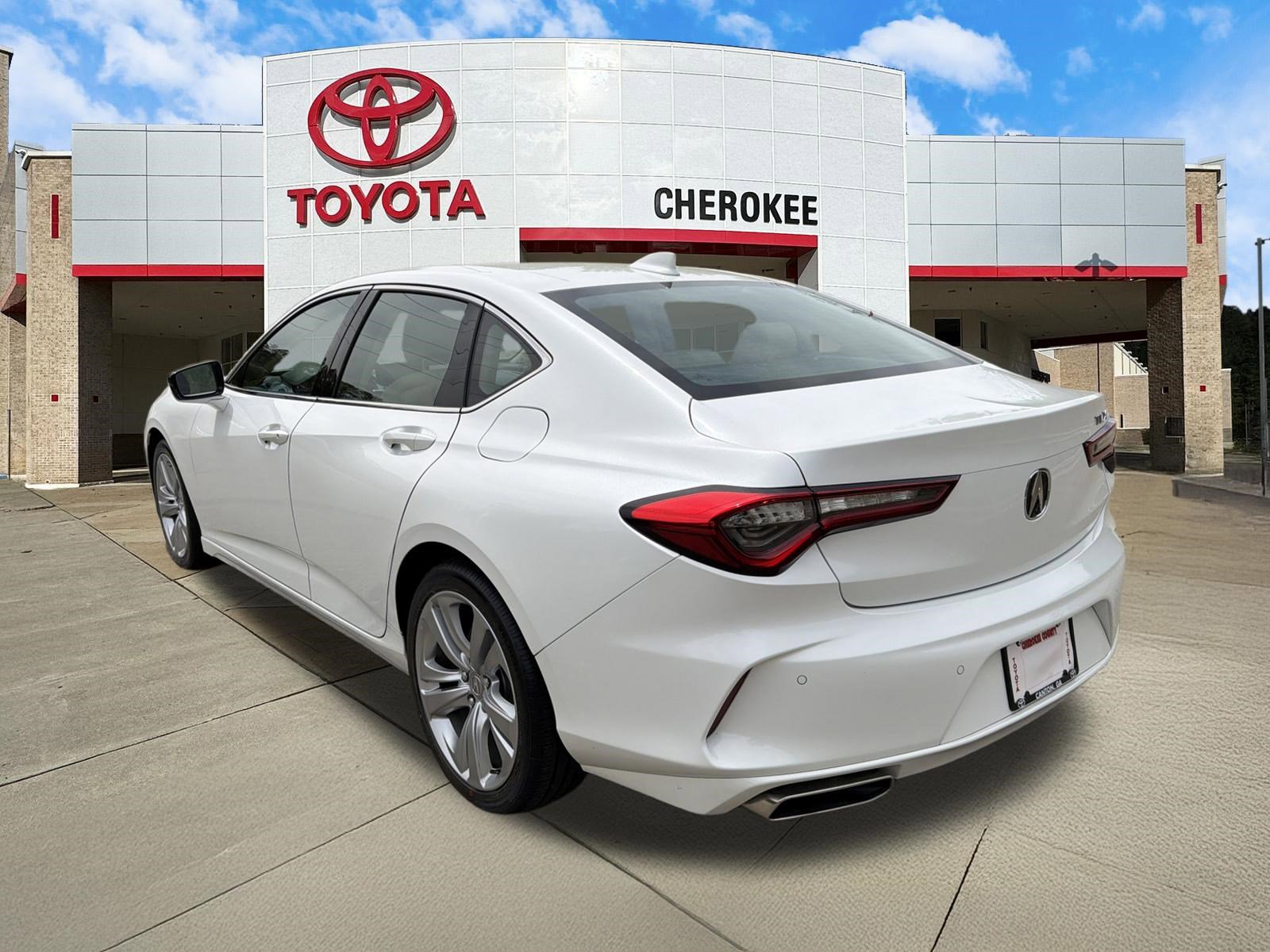 Used 2023 Acura TLX w/ Technology Package FWD image 7