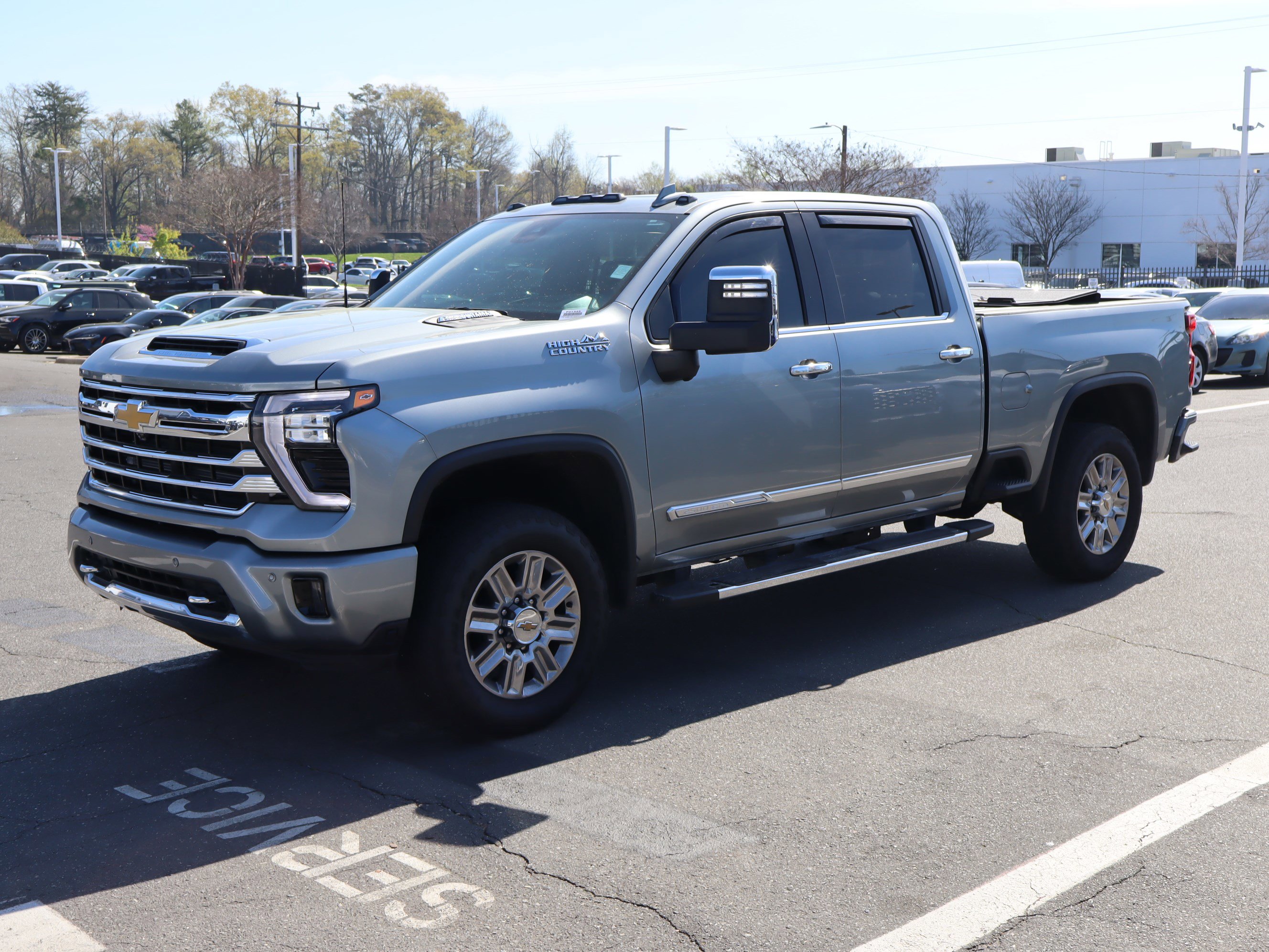 Used 2024 Chevrolet Silverado 2500 High Country w/ High Country Premium Package image 5