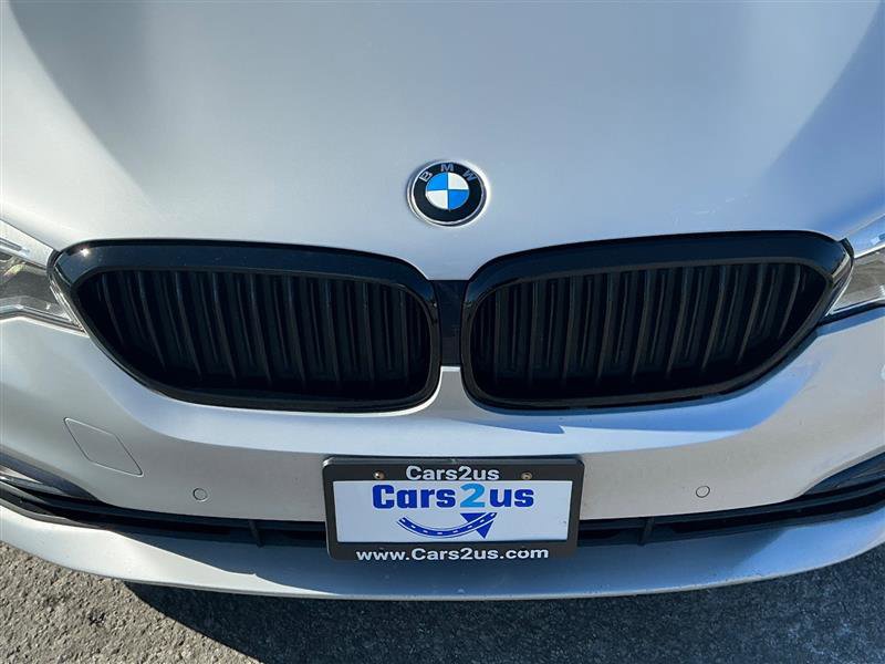 Used 2017 BMW 540i xDrive image 12
