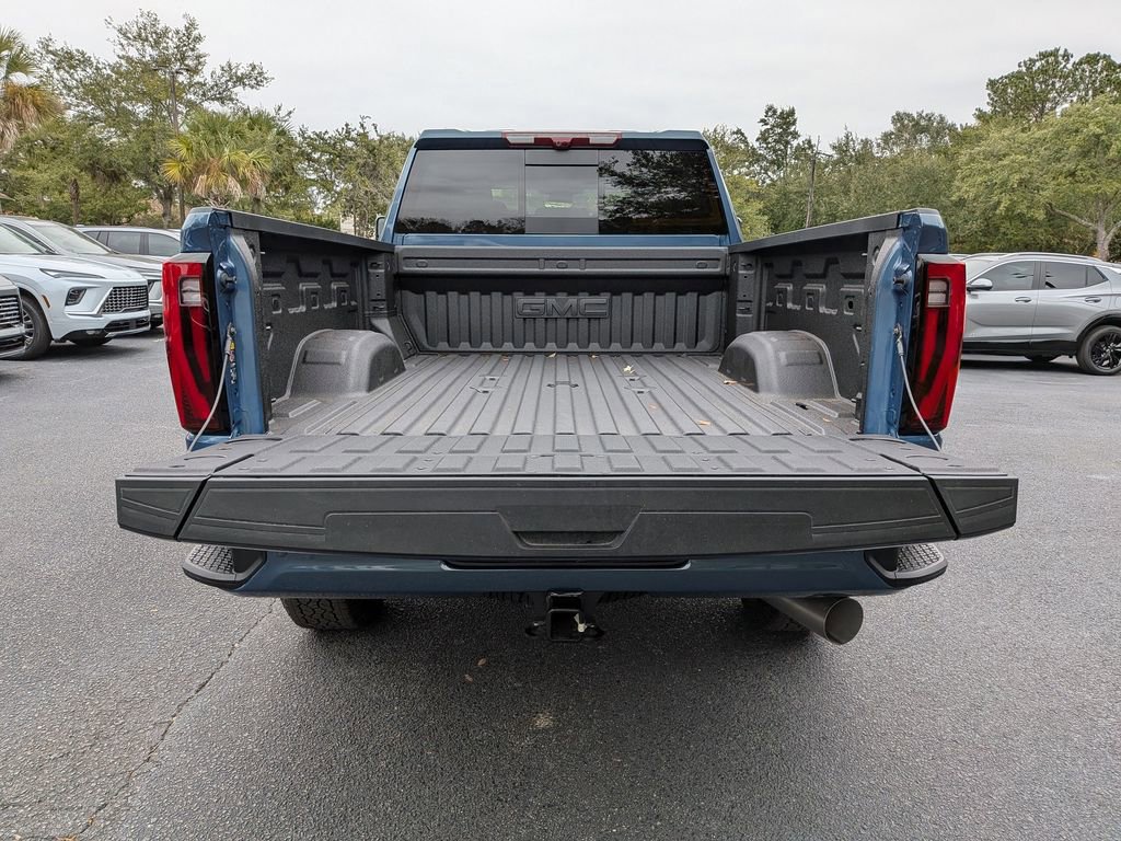 New 2026 GMC Sierra 2500 Denali w/ Denali Reserve Package image 13