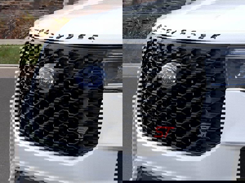 New 2025 Ford Explorer ST image 17