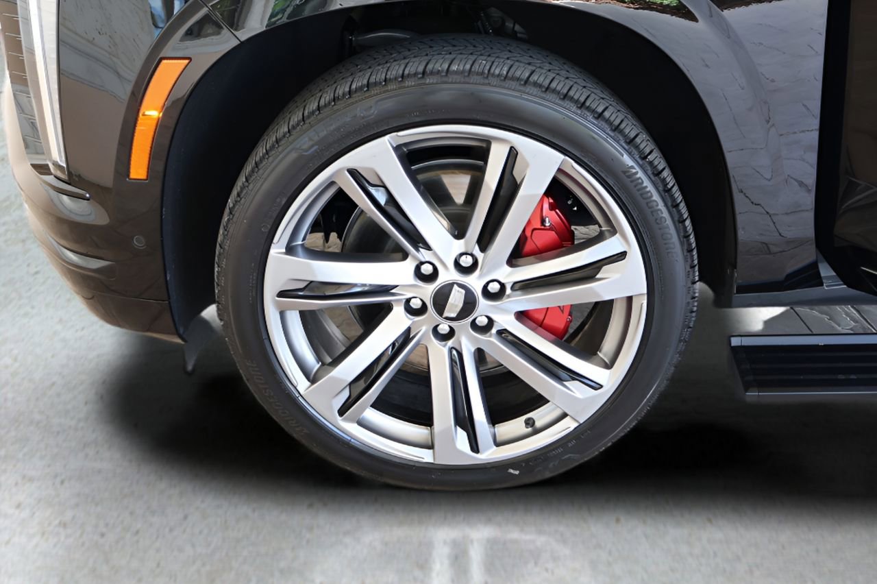 Used 2025 Cadillac Escalade Sport Platinum AWD/4WD image 31
