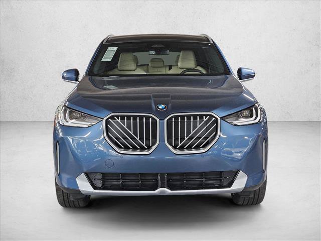 Used 2026 BMW X3 xDrive30i w/ Convenience Package AWD/4WD image 2