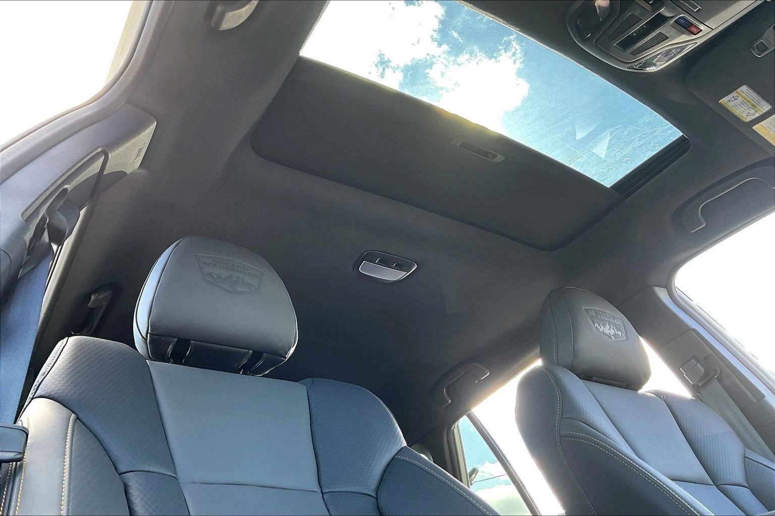 Used 2025 Subaru Outback Wilderness w/ Wilderness Package image 15