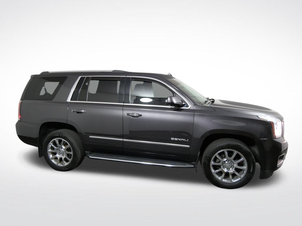 Used 2017 GMC Yukon Denali w/ Open Road Package AWD/4WD image 2