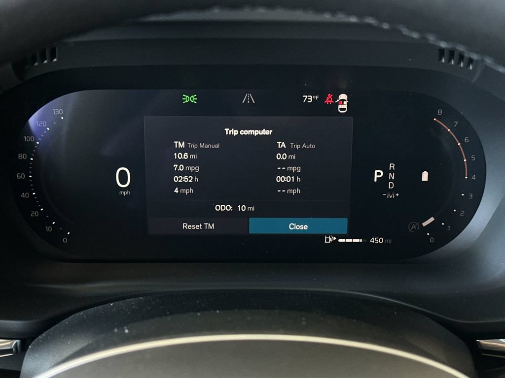 New 2026 Volvo XC60 B5 Plus AWD/4WD image 24