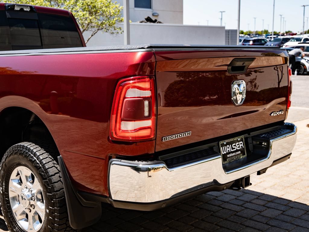 Used 2022 RAM 2500 Big Horn w/ Level C Equiment Group AWD/4WD image 19