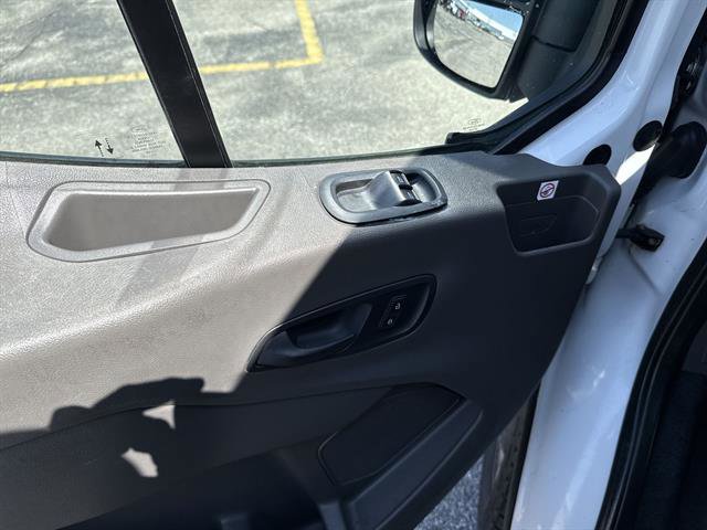 Used 2020 Ford Transit 150 Low Roof RWD image 14