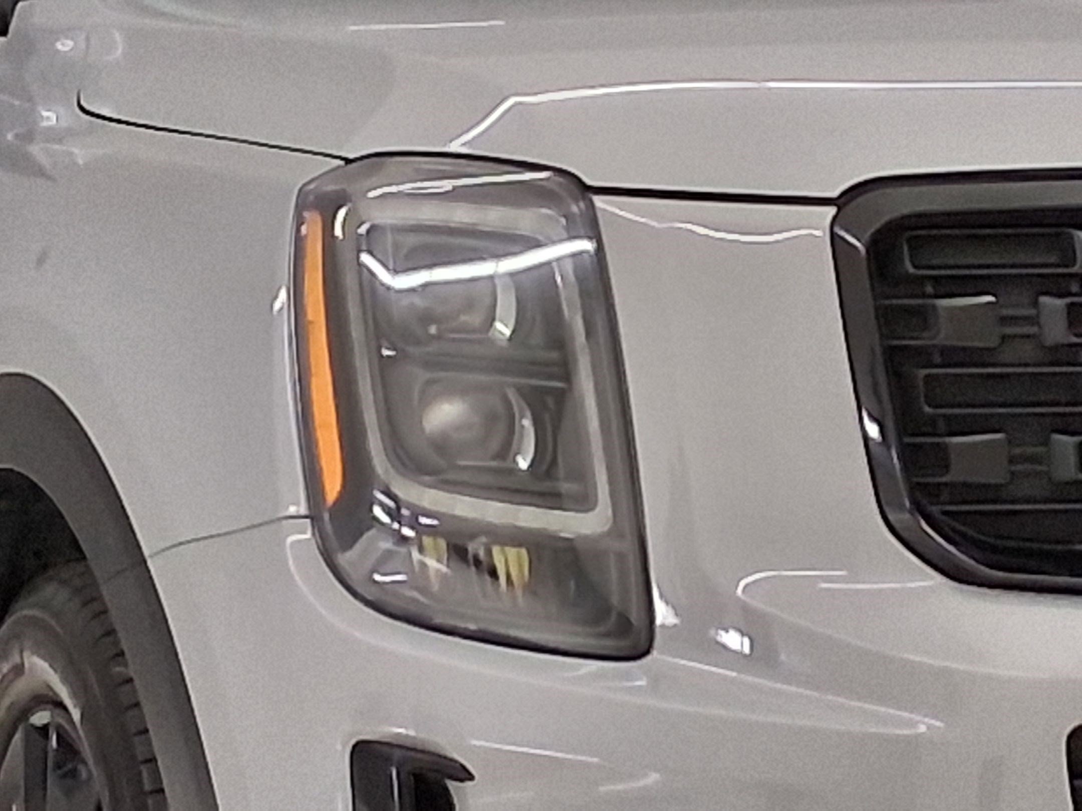 Used 2021 Kia Telluride SX w/ SX Prestige Package AWD/4WD image 9