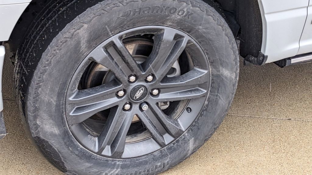 Used 2023 Ford F150 Lariat w/ Equipment Group 502A High image 10