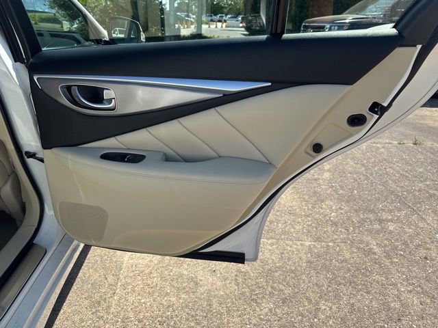Used 2014 INFINITI Q50 Premium w/ Navigation Package AWD/4WD image 16