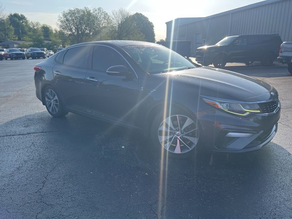 Used 2019 Kia Optima S image 2