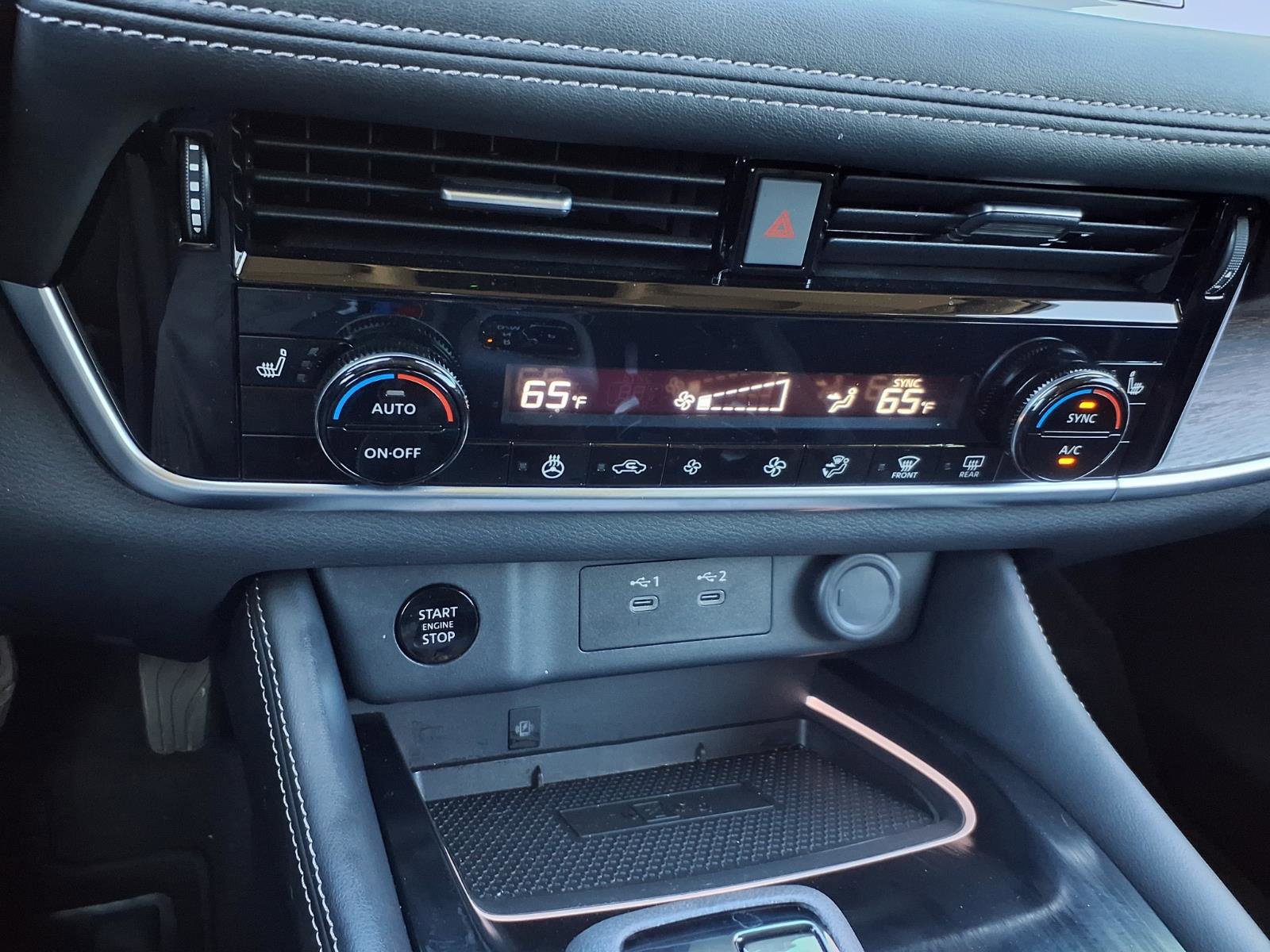 Used 2024 Nissan Rogue Platinum image 20