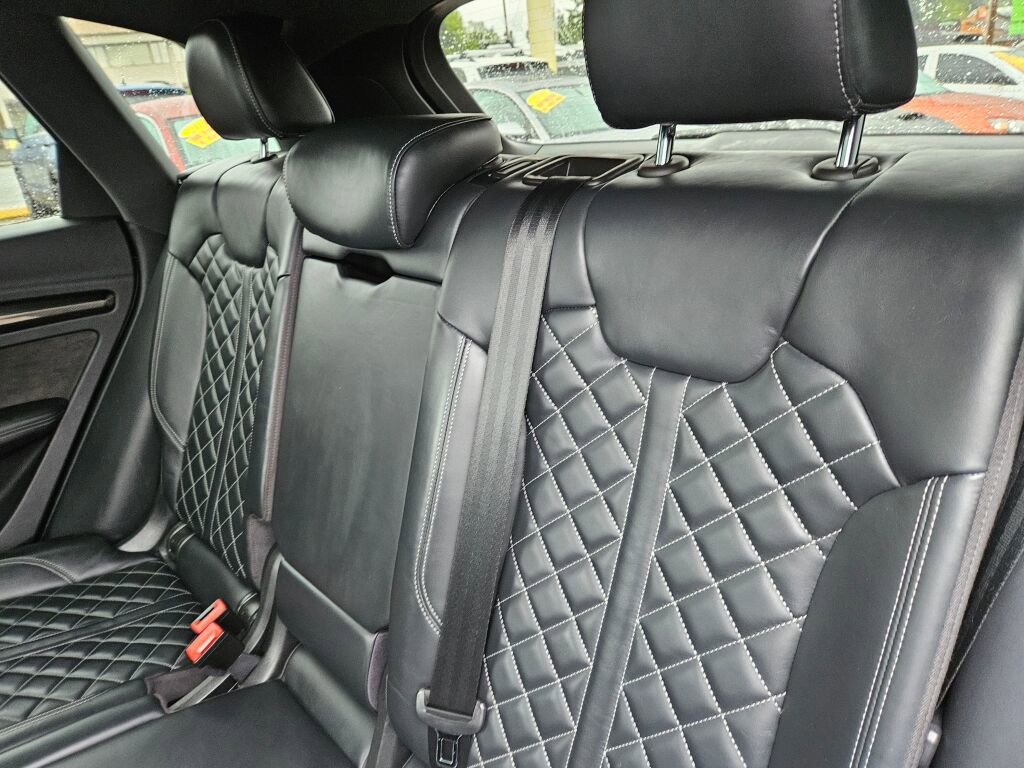 Used 2018 Audi SQ5 Prestige w/ Prestige Package AWD/4WD image 14