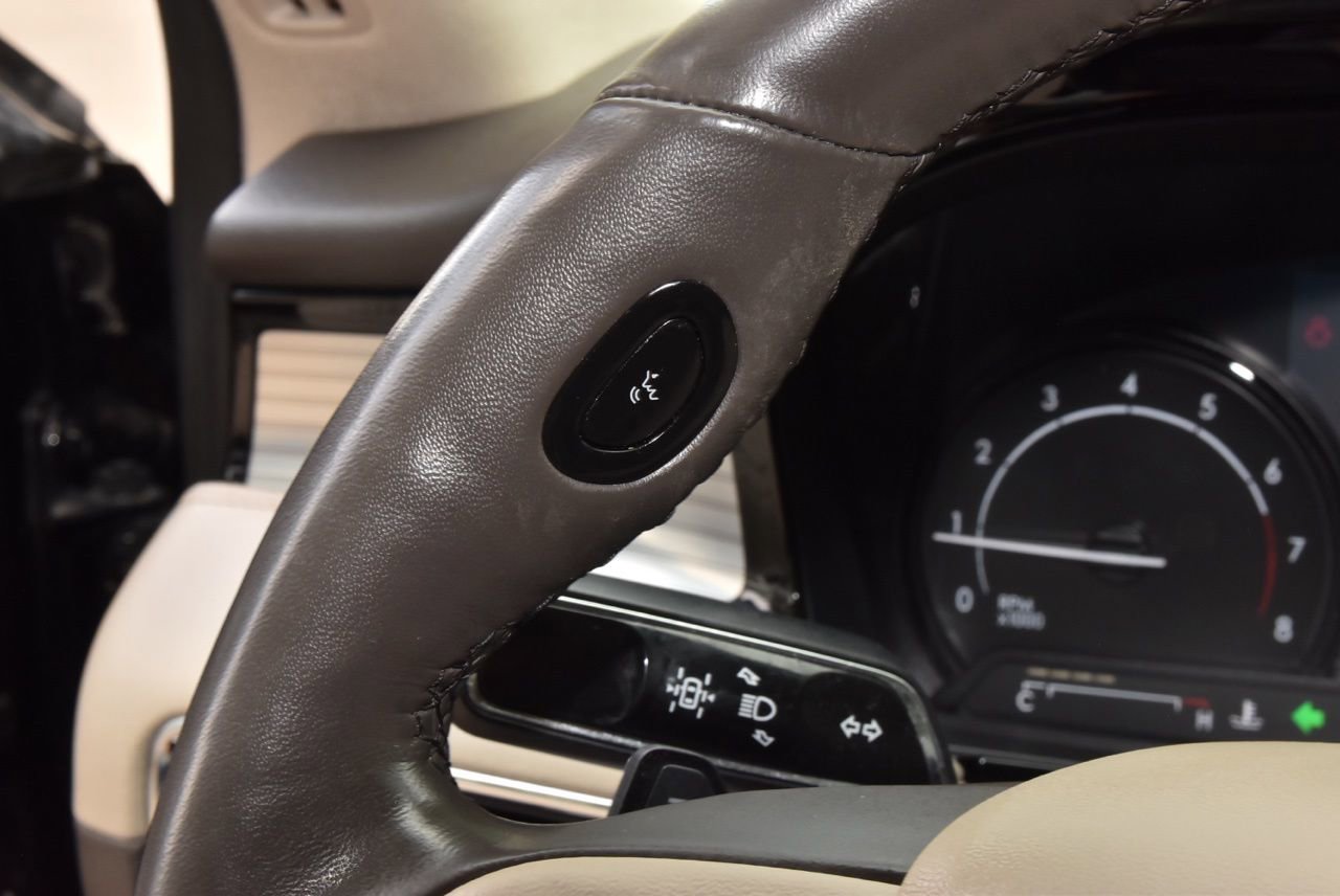 Used 2022 Lincoln Corsair FWD w/ Premium Package image 23