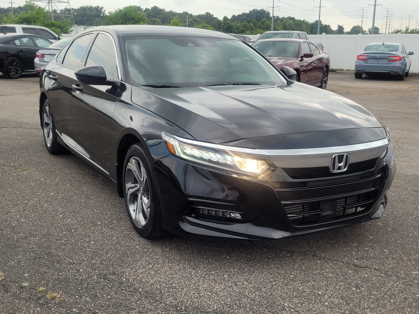 Used 2018 Honda Accord EX-L image 16