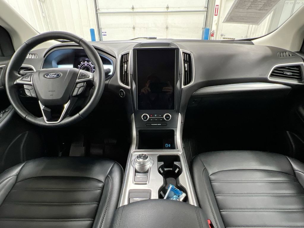 Used 2022 Ford Edge SEL w/ Convenience Package AWD/4WD image 10
