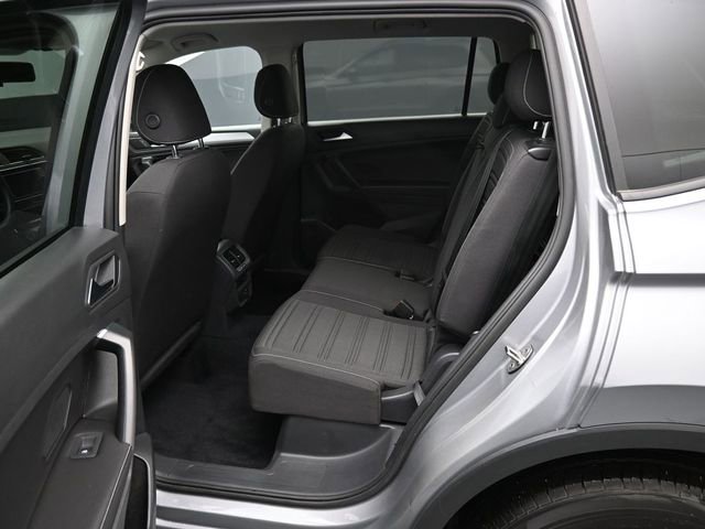 Used 2022 Volkswagen Tiguan S image 26