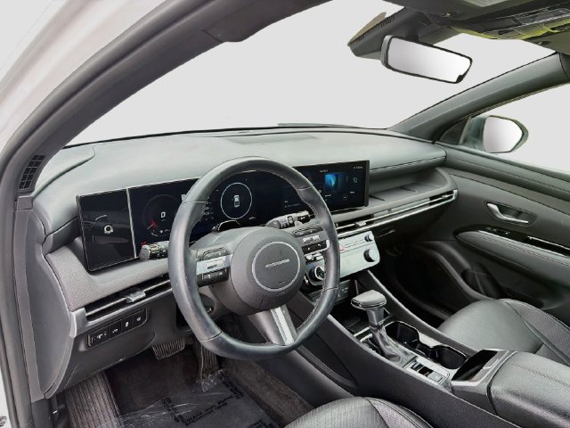 Certified 2026 Hyundai Santa Cruz Limited AWD/4WD image 10
