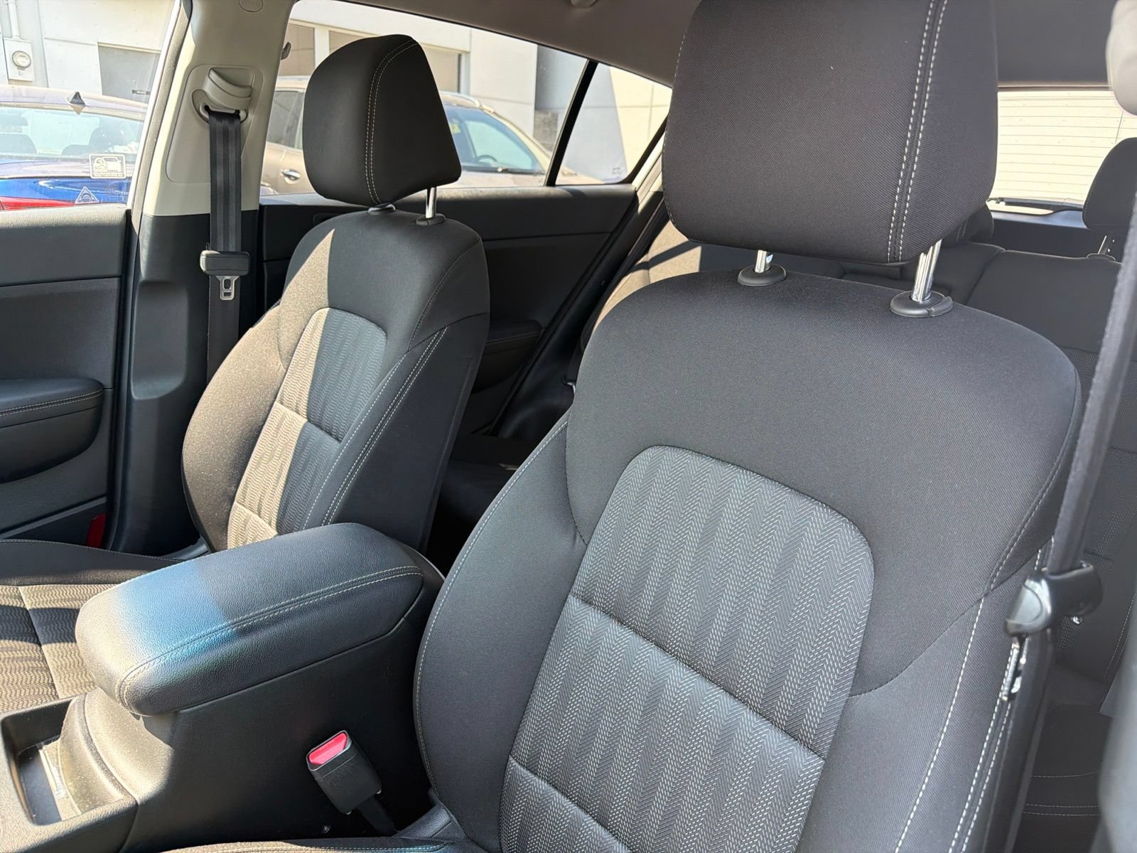 Used 2017 Kia Sportage LX AWD/4WD image 8