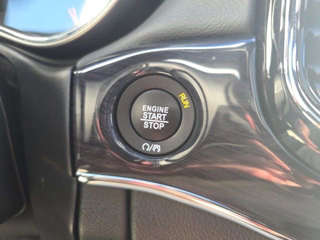 Certified 2020 Jeep Grand Cherokee Overland AWD/4WD image 17