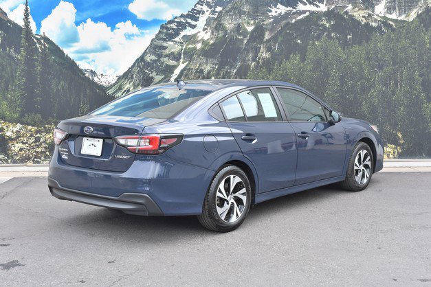 Used 2025 Subaru Legacy Premium AWD/4WD image 3