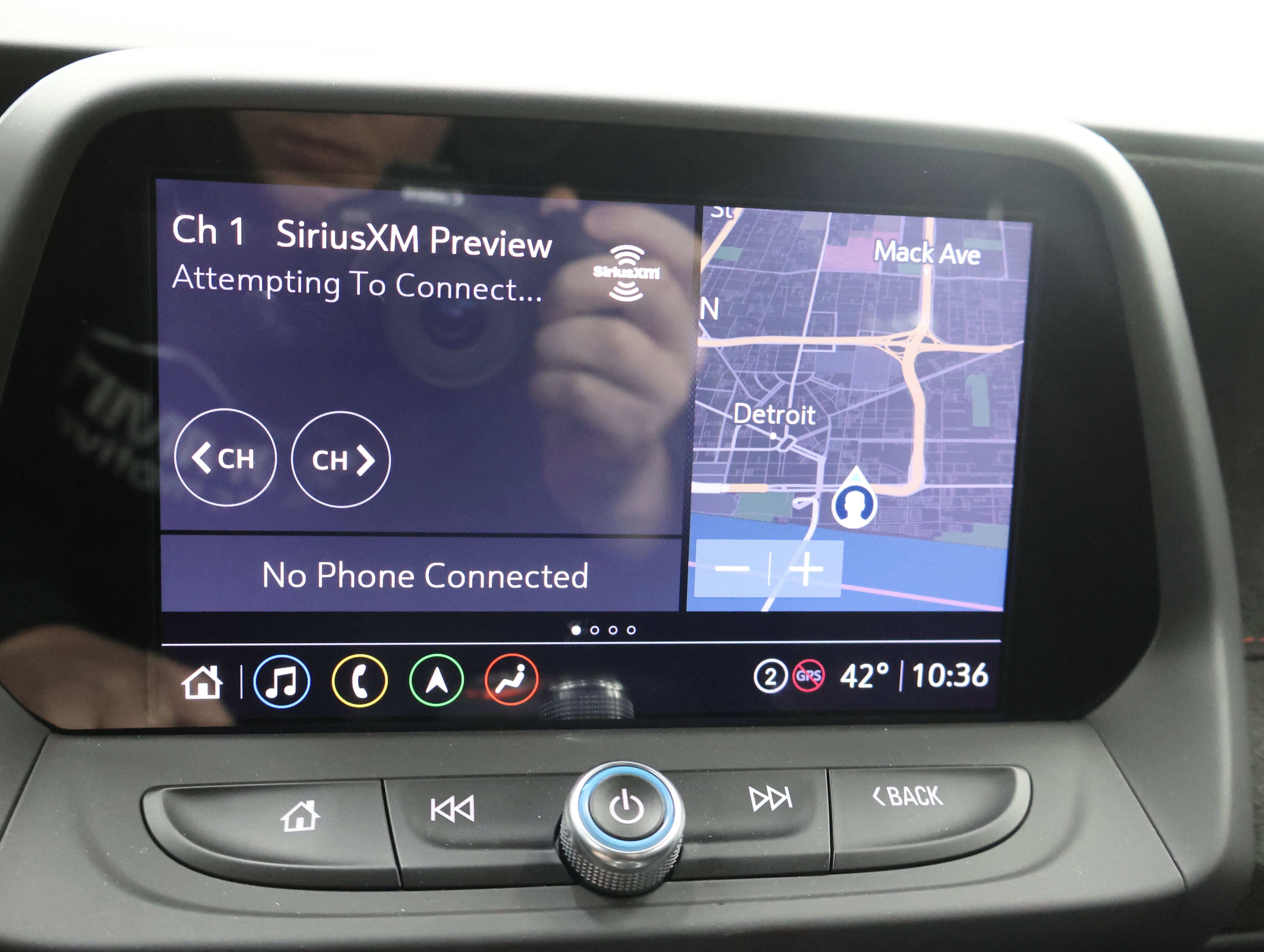 Used 2021 Chevrolet Camaro ZL1 RWD image 45