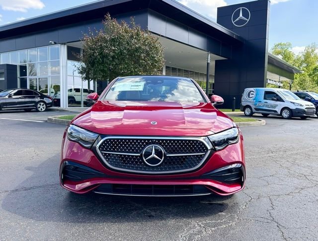 New 2026 Mercedes-Benz E 350 4MATIC Sedan image 3