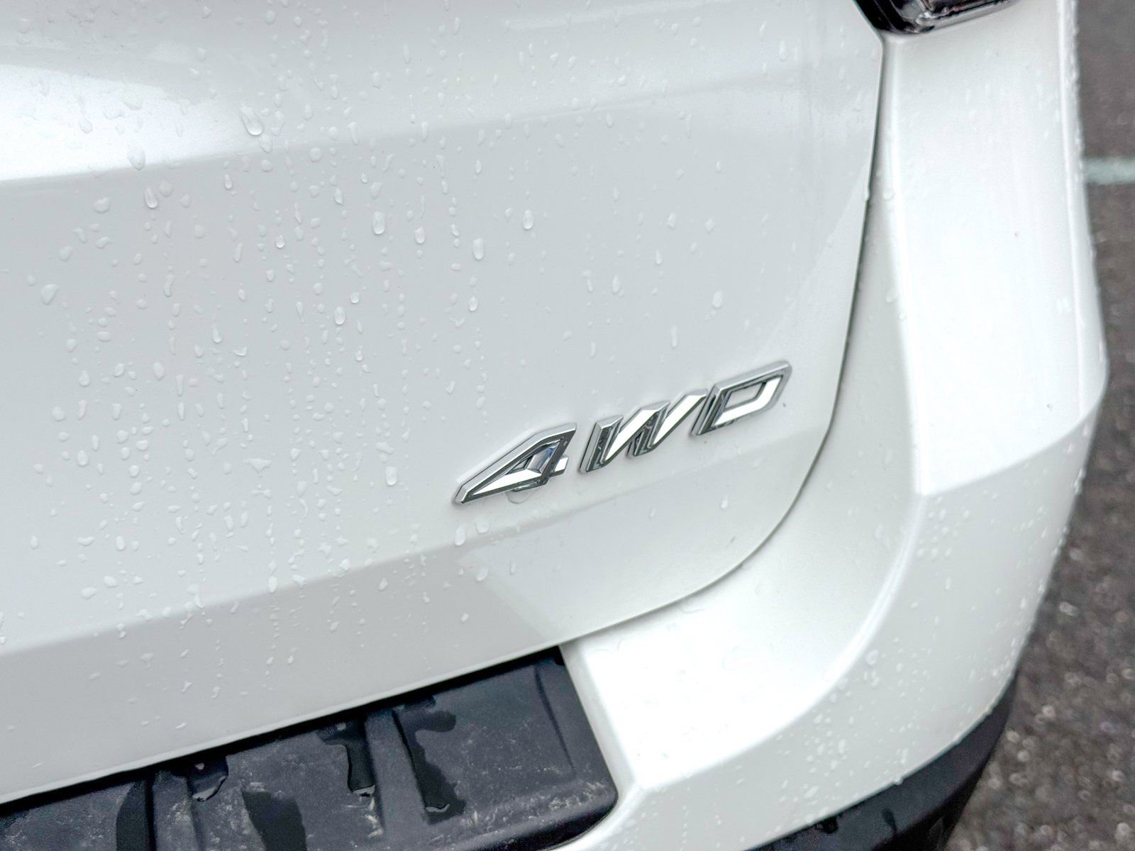 Certified 2025 Ford Explorer Active w/ Active Comfort Package image 9