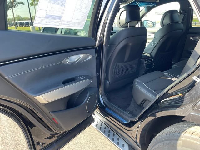 New 2025 Genesis GV70 3.5T Sport AWD/4WD image 18