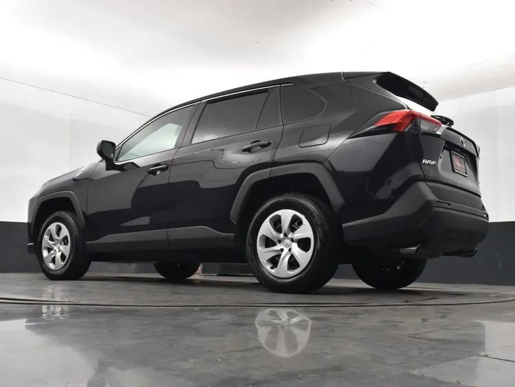 Used 2025 Toyota RAV4 LE FWD image 12