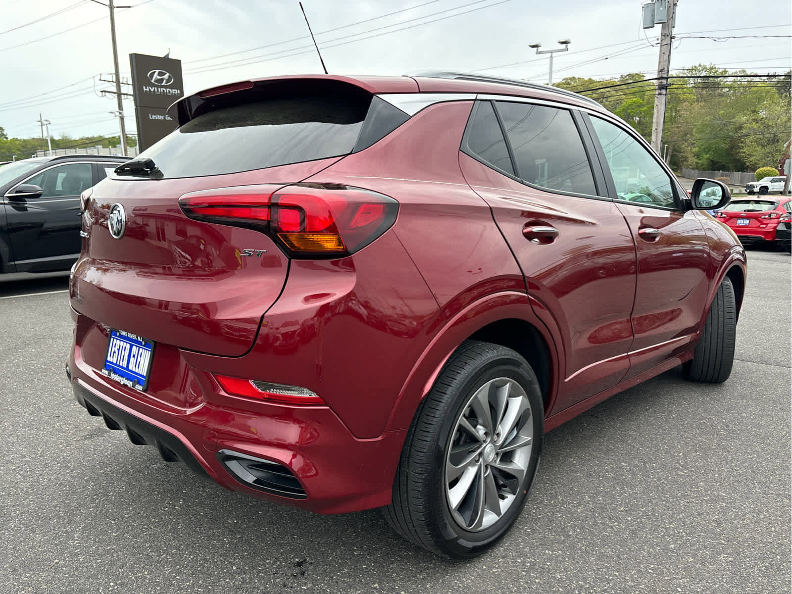 Used 2023 Buick Encore GX Select w/ Sport Touring Package FWD image 25