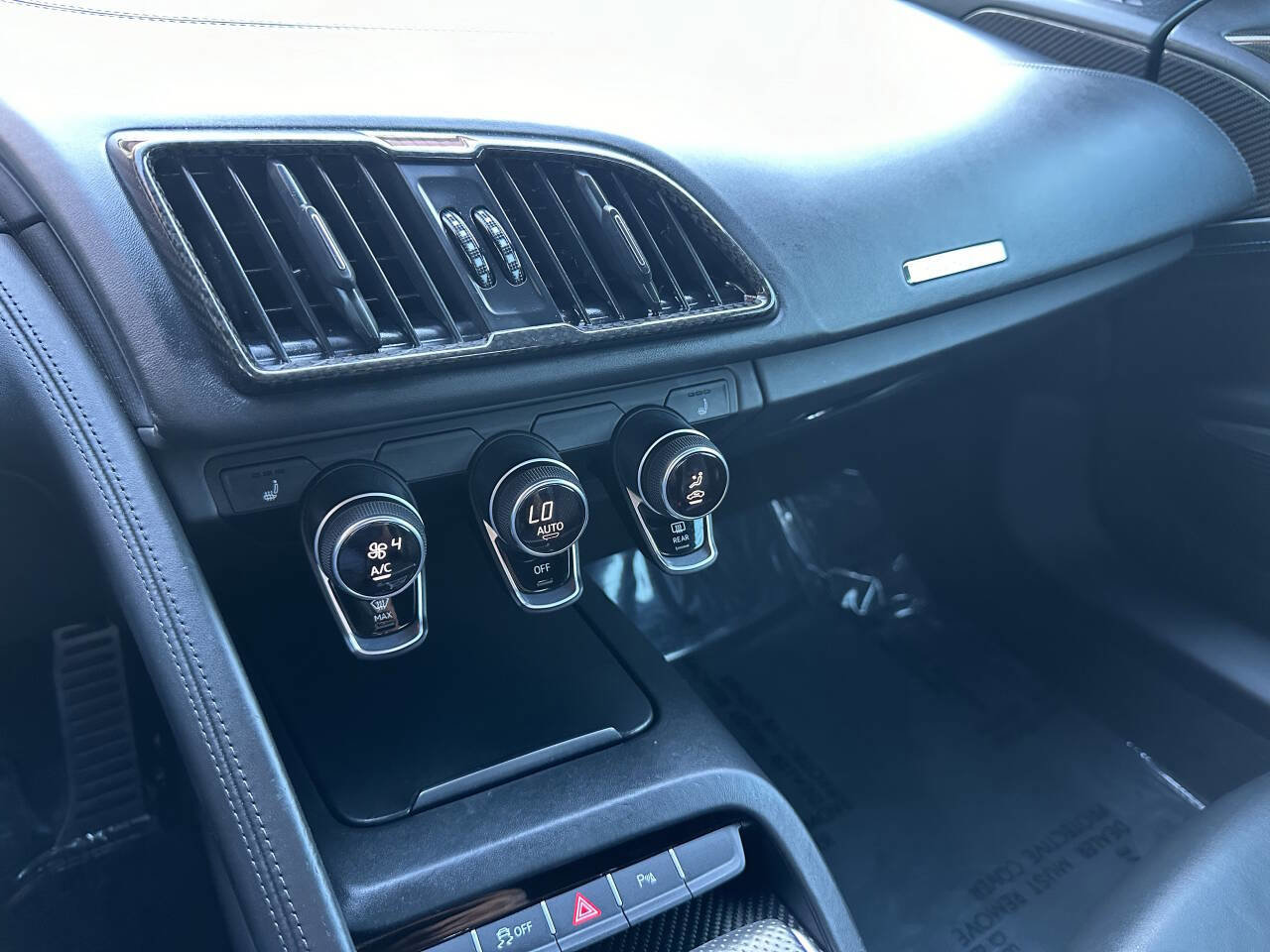 Used 2018 Audi R8 V10 plus image 25