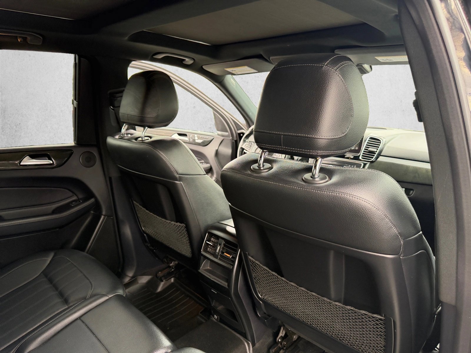 Used 2018 Mercedes-Benz GLE 350 4MATIC image 26