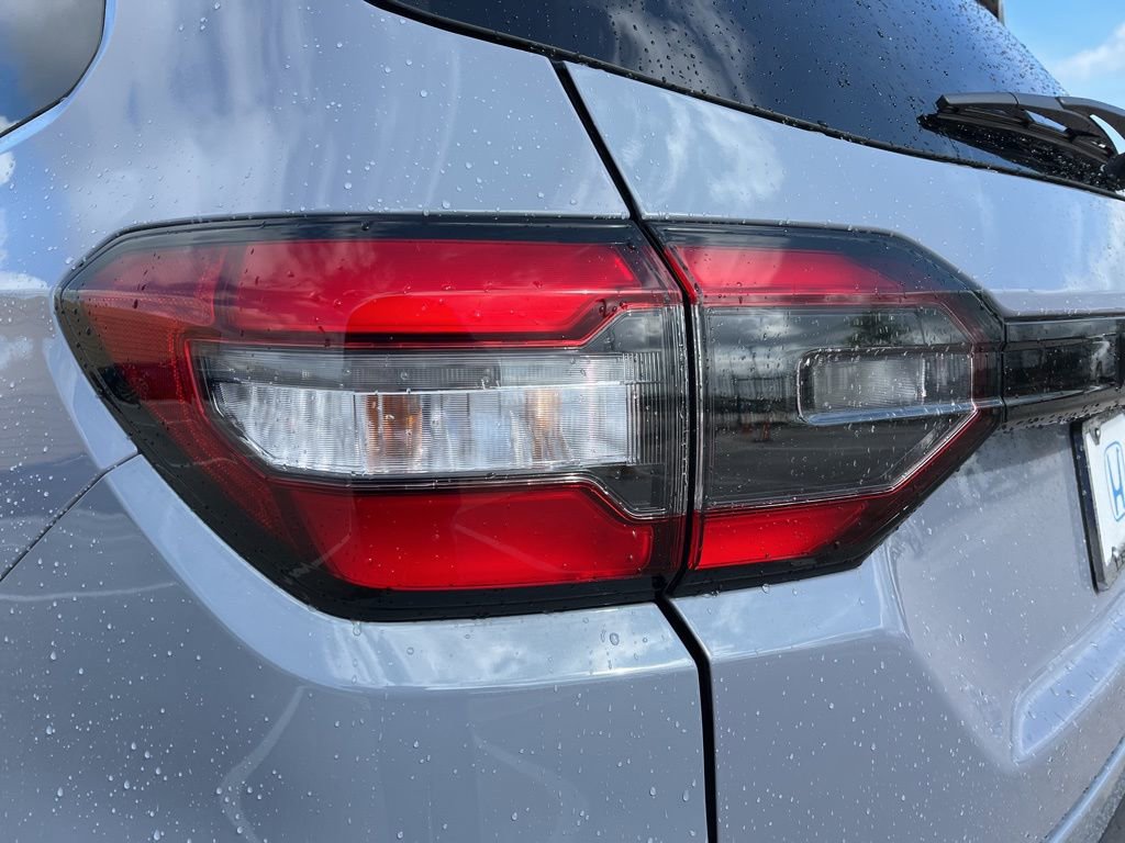 Certified 2025 Honda Pilot Sport image 7