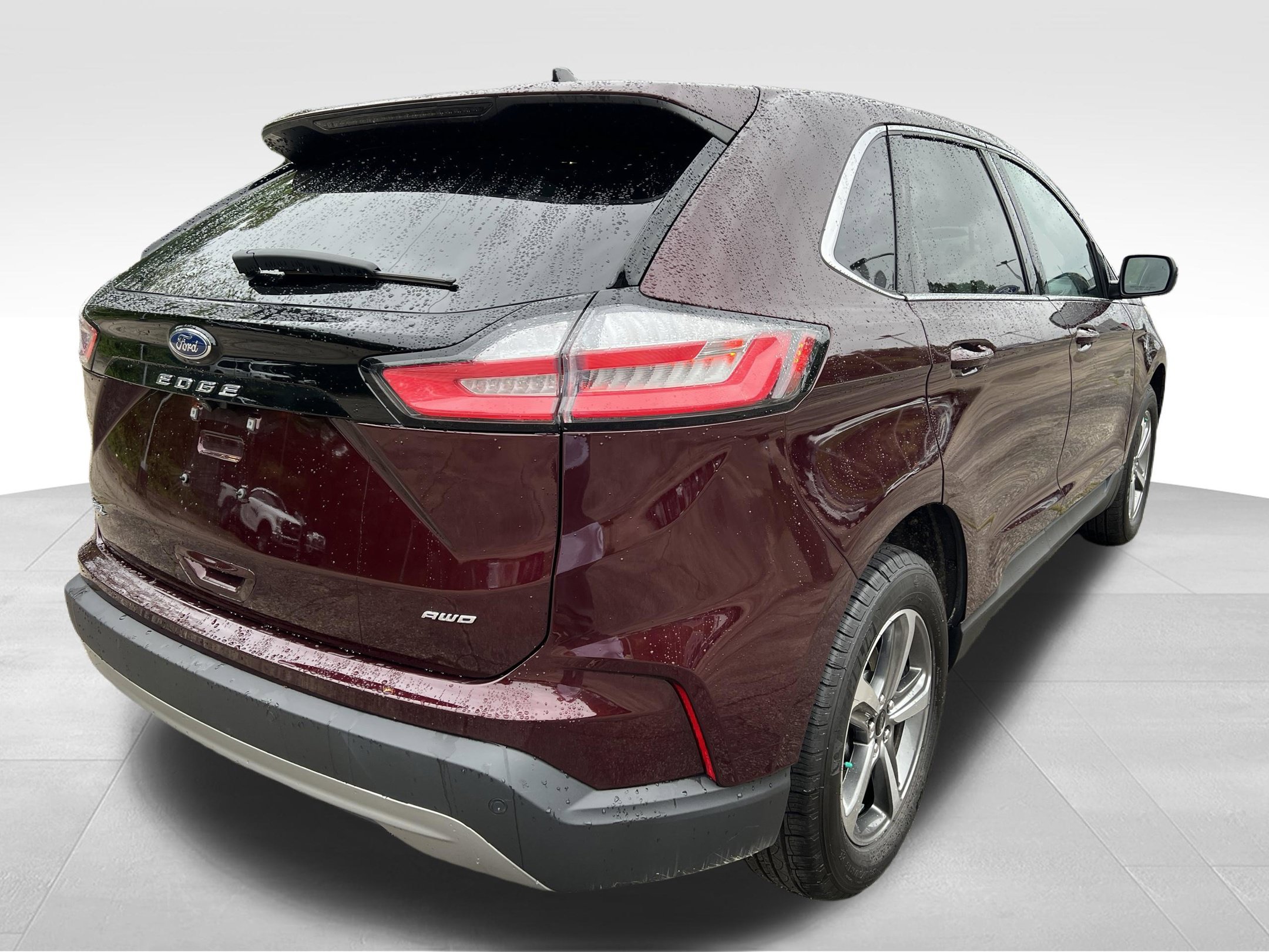 Used 2024 Ford Edge SEL w/ Convenience Package AWD/4WD image 7