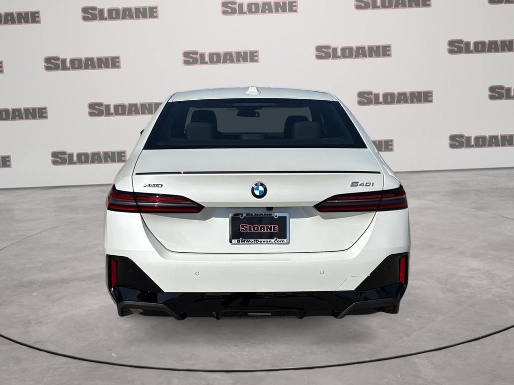 New 2027 BMW 540i xDrive w/ M Sport Package AWD/4WD image 4