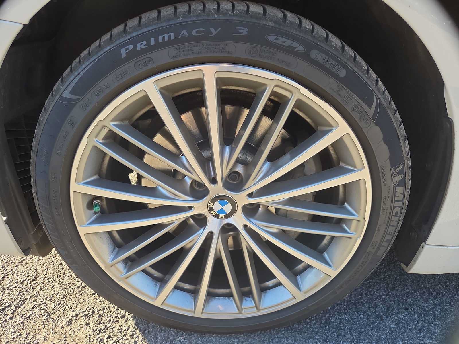 Used 2020 BMW 530i xDrive w/ Premium Package AWD/4WD image 11