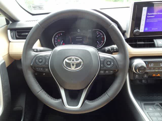 Used 2024 Toyota RAV4 XLE w/ Convenience Package AWD/4WD image 14