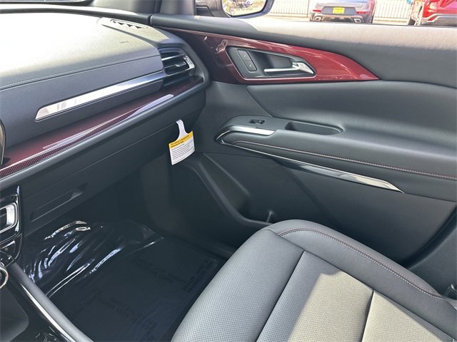 New 2026 Chevrolet Traverse Z71 w/ Driver Confidence Package image 24