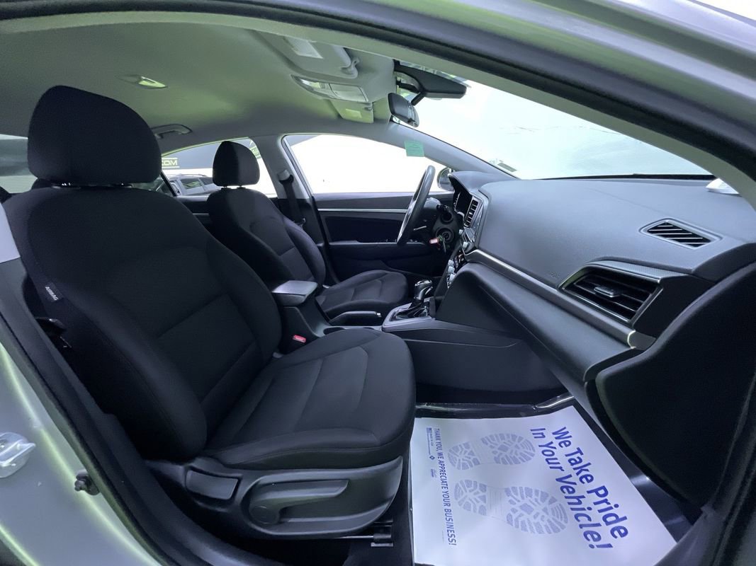 Used 2020 Hyundai Elantra SEL w/ Cargo Package (C1) image 26