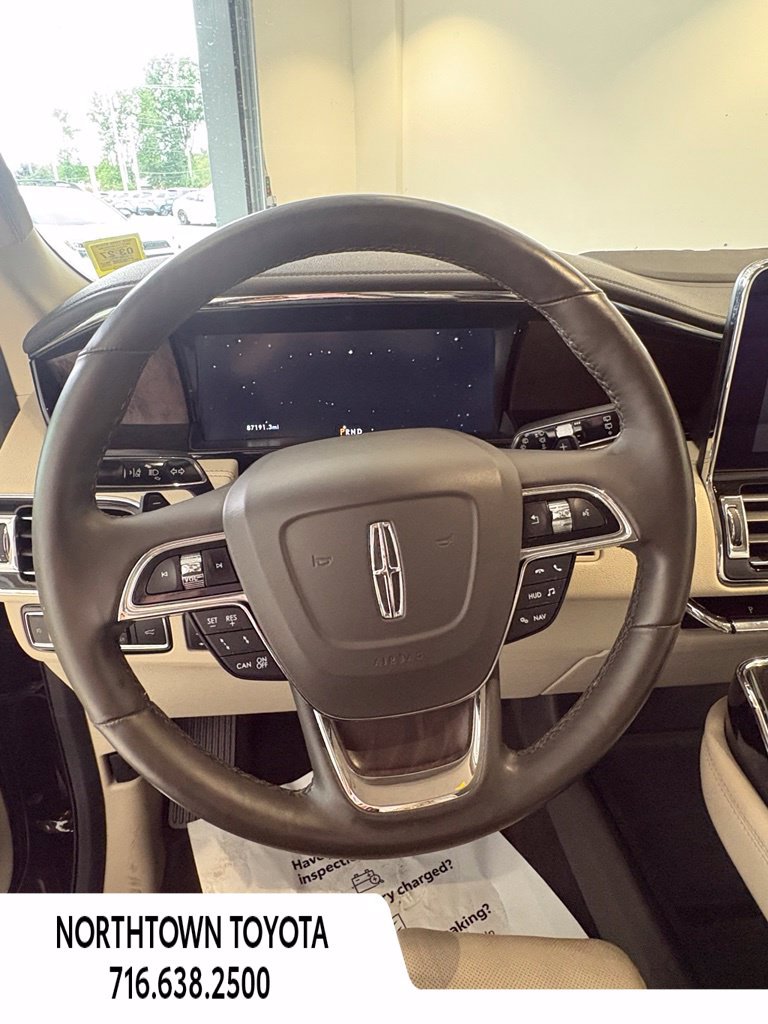 Used 2019 Lincoln Navigator Reserve w/ Cargo Package AWD/4WD image 21