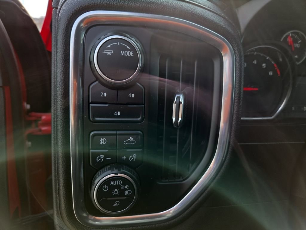 Certified 2020 Chevrolet Silverado 2500 LT w/ All Star Edition image 24