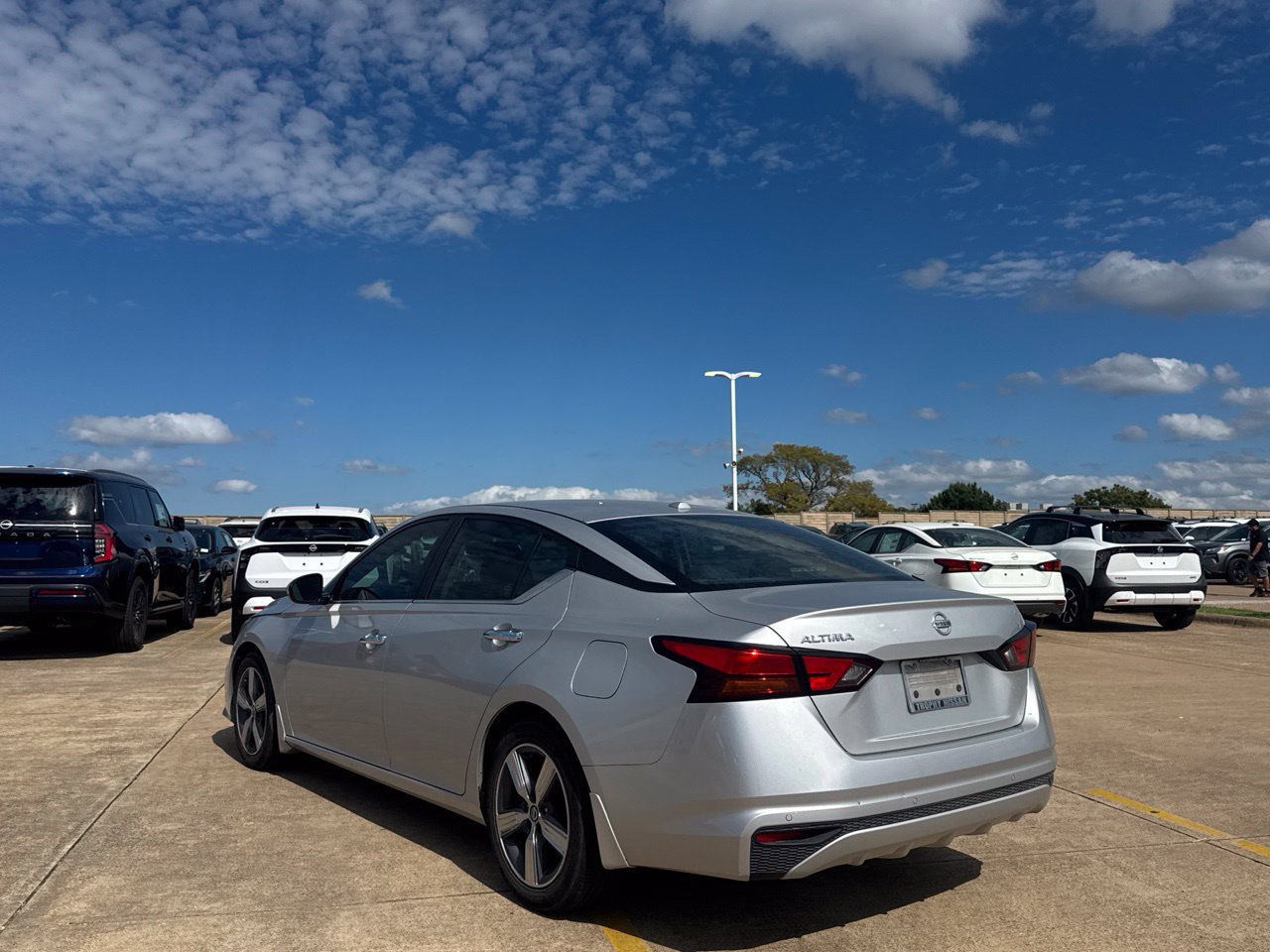 Used 2020 Nissan Altima 2.5 S w/ Driver Assist Package FWD image 18